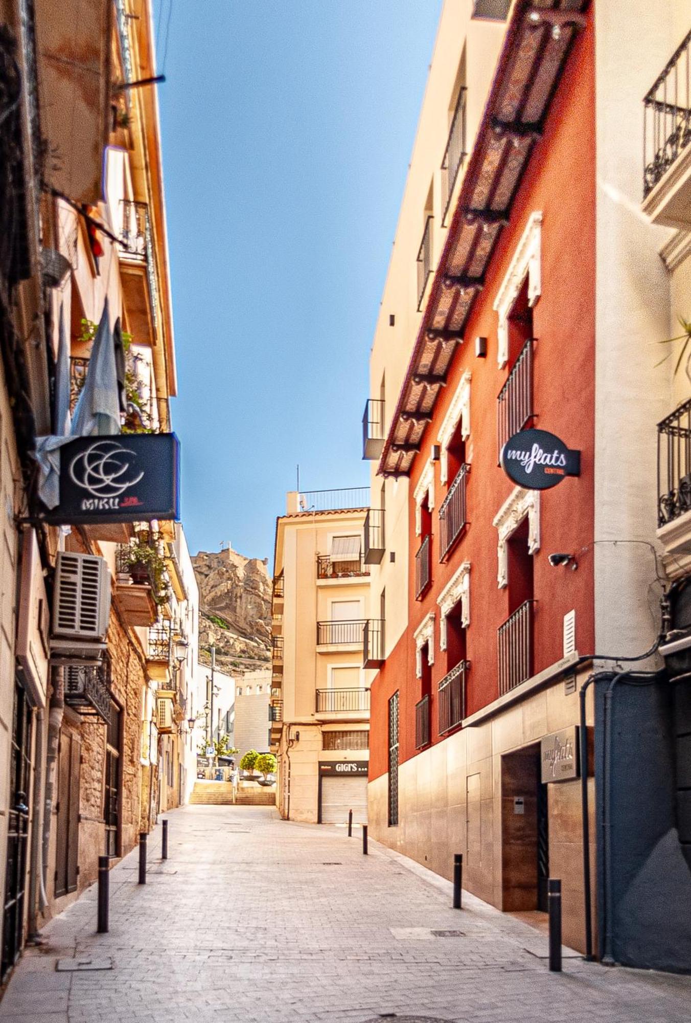 Myflats Central Alicante Bagian luar foto